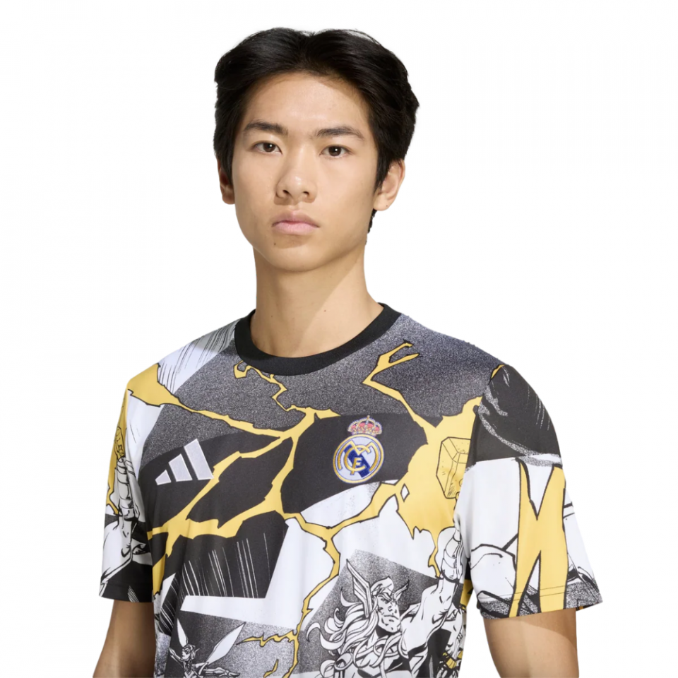 Real Madrid プレマッチシャツ　 adidas Real Madrid CF x Marvel 2025/26 Men's Prematch Jersey